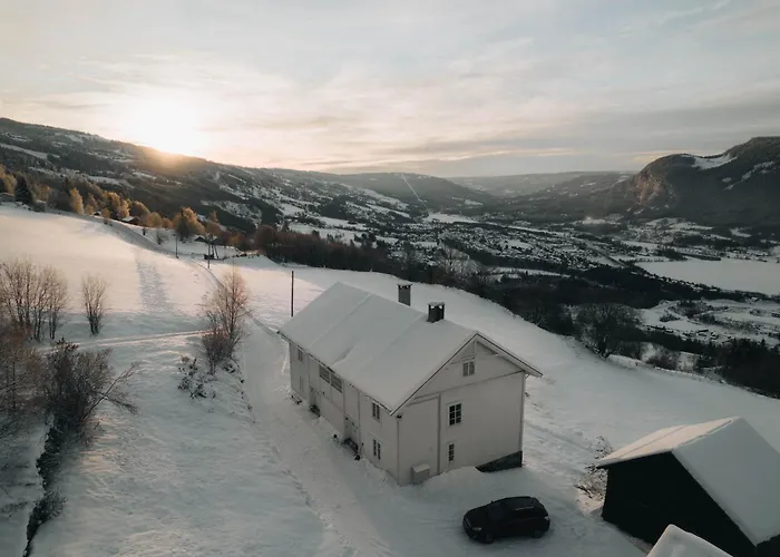 Hafjell Farmhouse, Elbil-lader Prázdninový dům *